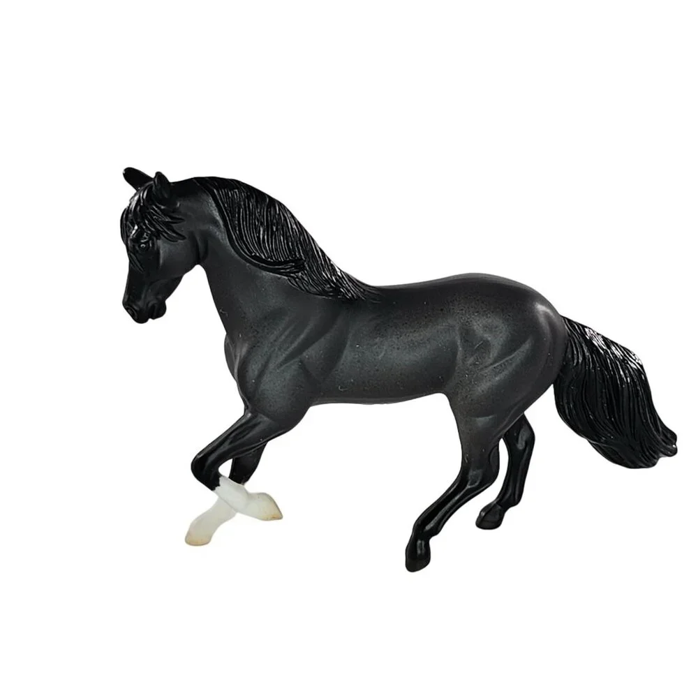 Breyer Stablemate Horse Lover's Collection Paso Fino Dark Grey #5412